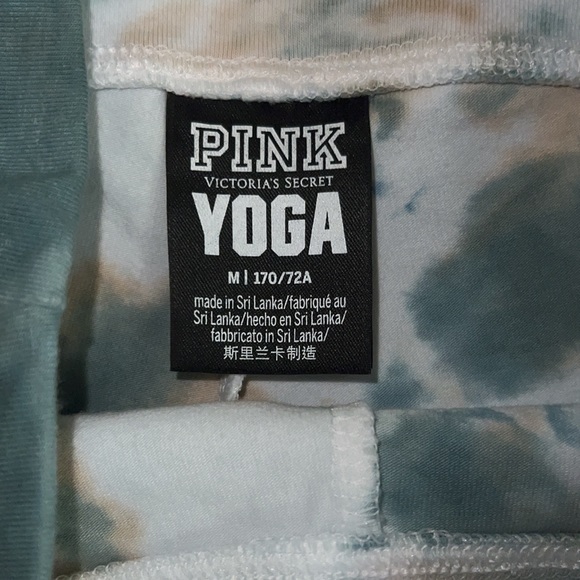 Victoria’s Secret PINK Tie Dye Yoga Shorts - Picture 3 of 3